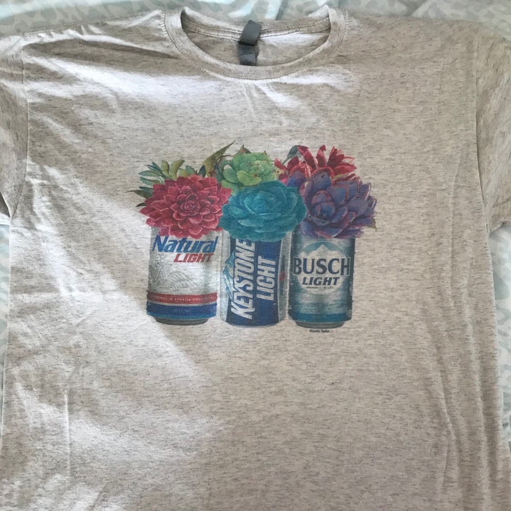 Women’s T shirt